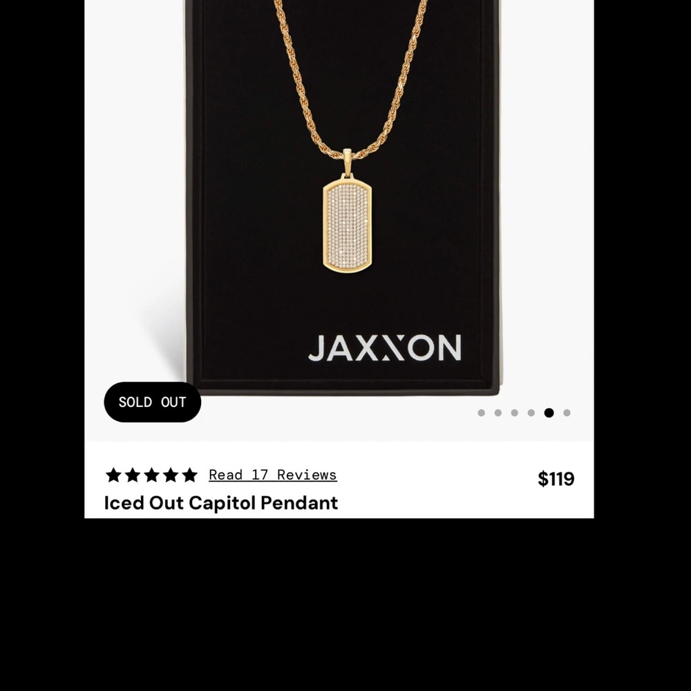 Elegant Gold Pendant Necklace with Iced Out Pendant